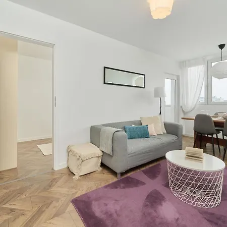 Apartment Green City View Wroclavia Swobodna By Renters *
