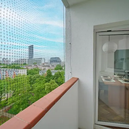 Green City View Wroclavia Swobodna By Renters